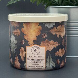 BBW Marshmallow Fireside Bath & Body Works 3 Wick Candle